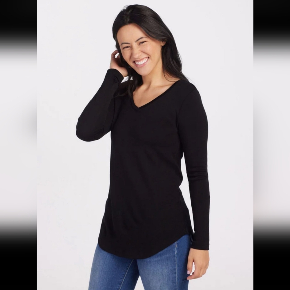 Woolx Eva Black V-Neck Long Sleeve Women's Top Xs